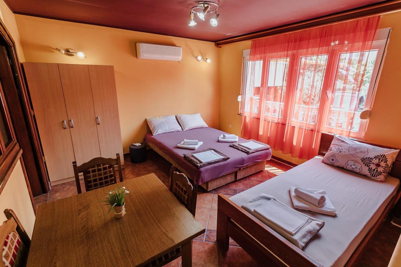 Guest House Villa Zivanovic Herceg Novi Ngoại thất bức ảnh