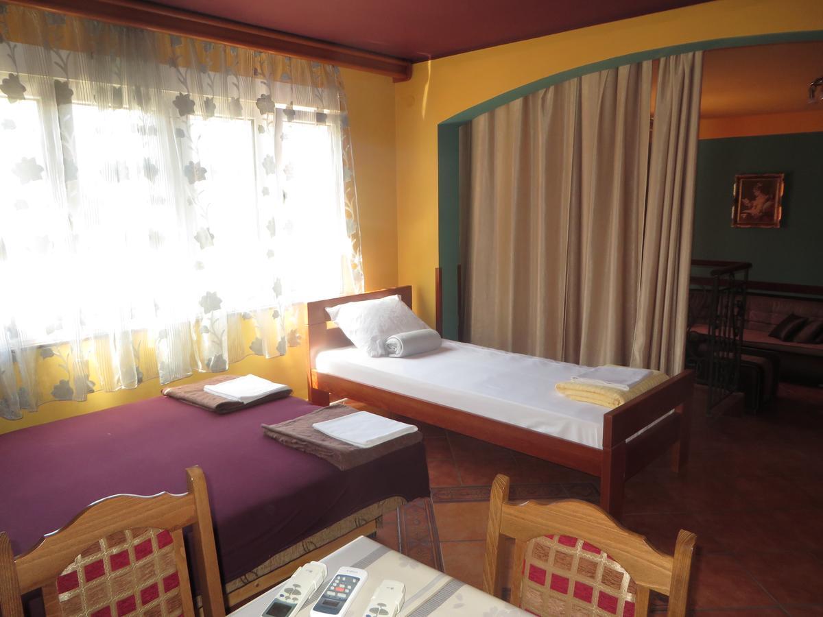Guest House Villa Zivanovic Herceg Novi Ngoại thất bức ảnh