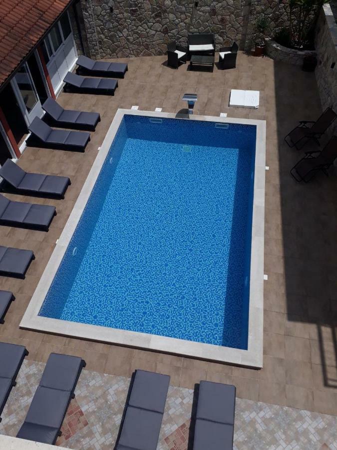 Guest House Villa Zivanovic Herceg Novi Ngoại thất bức ảnh
